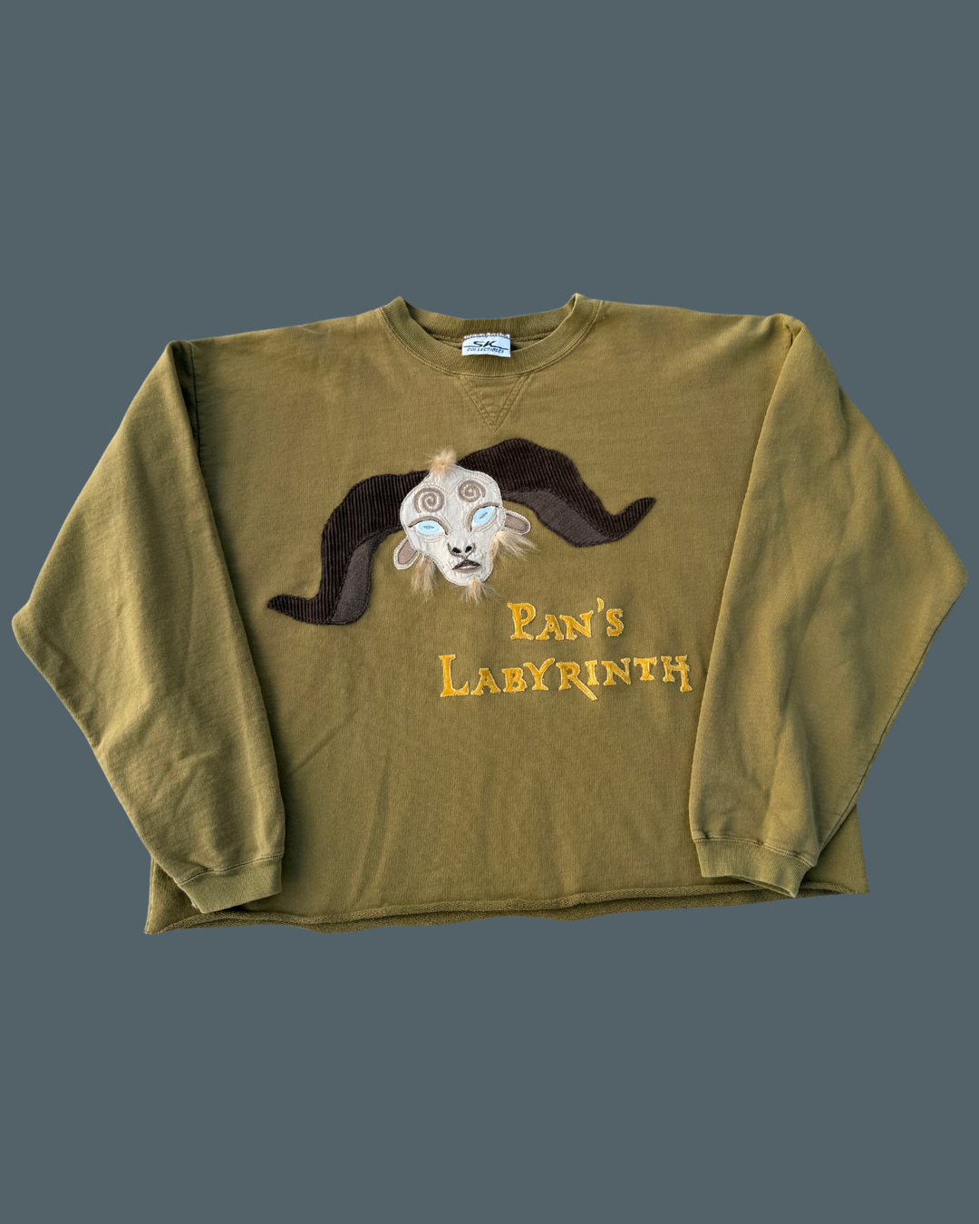 pan's labyrinth el fauno crewneck