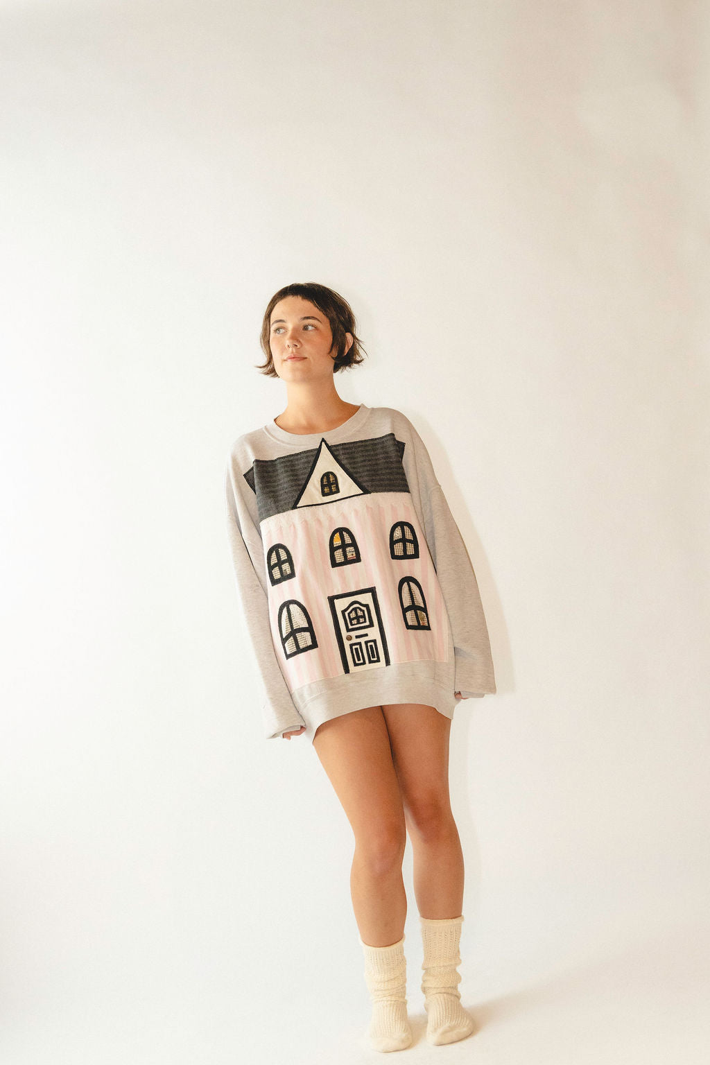 dream dollhouse crewneck